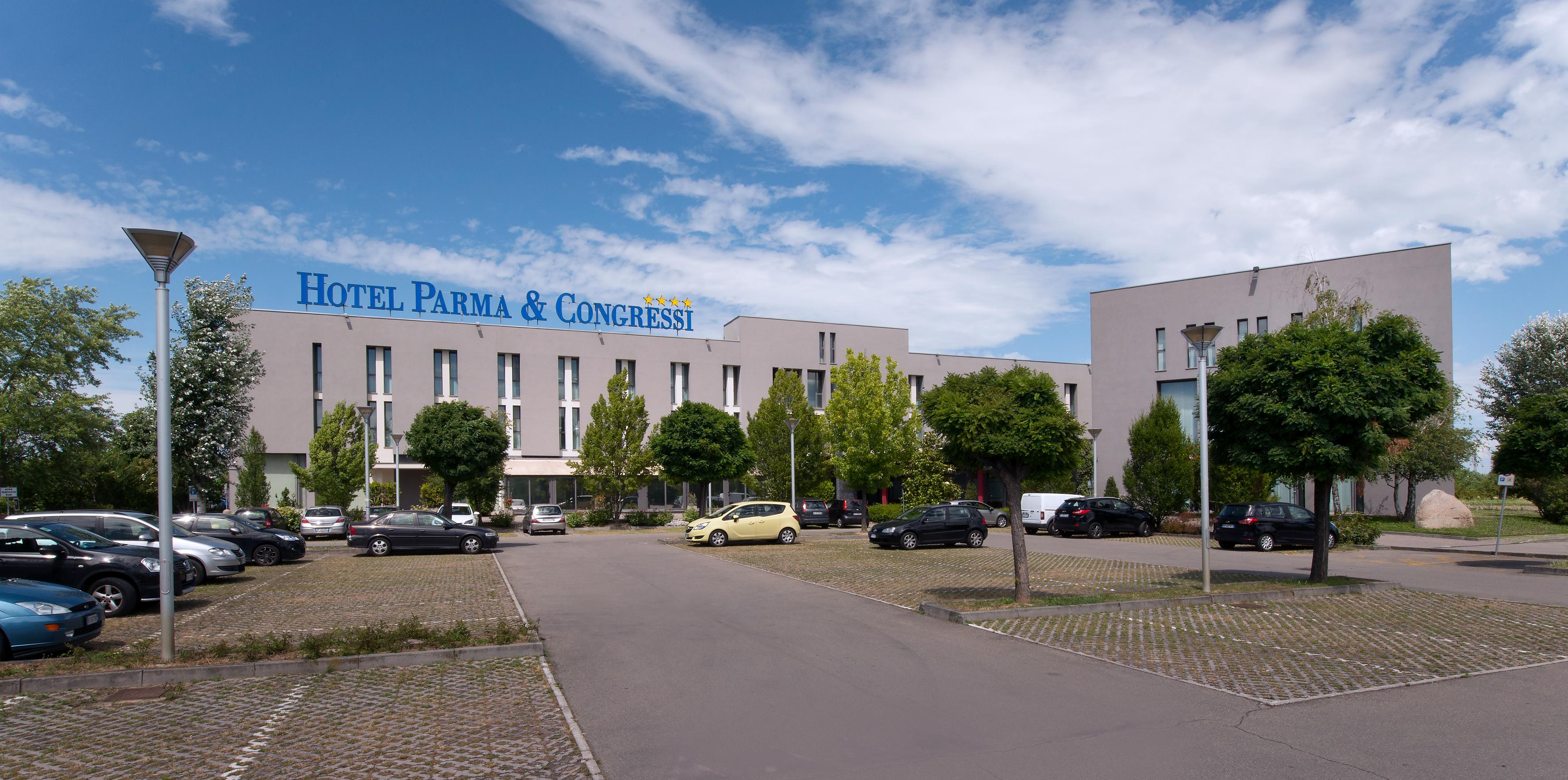 Hotel Parma&Congressi Esterno foto